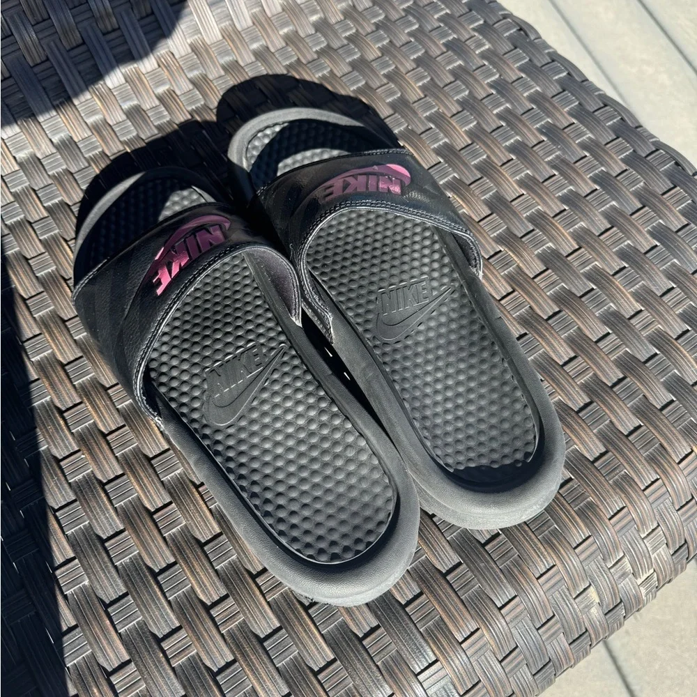 Nike stylish slides